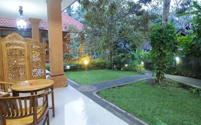 Ubud 2 Bungalows - photo 2