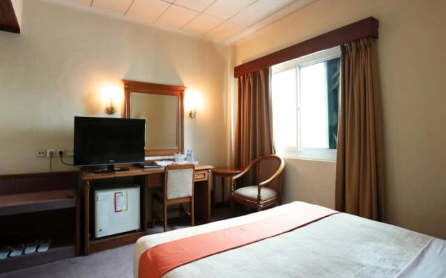 Hotel Melawai 1 - photo 3