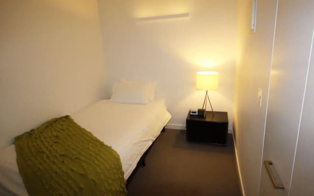 Wyndel Apartments St Kilda Views - photo 3
