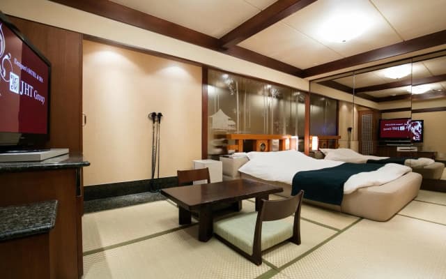 HOTEL PERRIER - Adults Only - photo 3