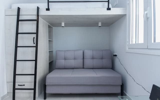 Modern Equipped Studio w View in Kipseli - photo 3