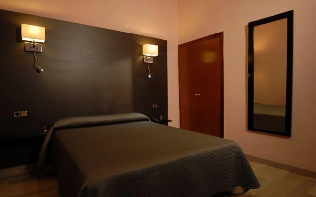 Hostal Aguilar - photo 4
