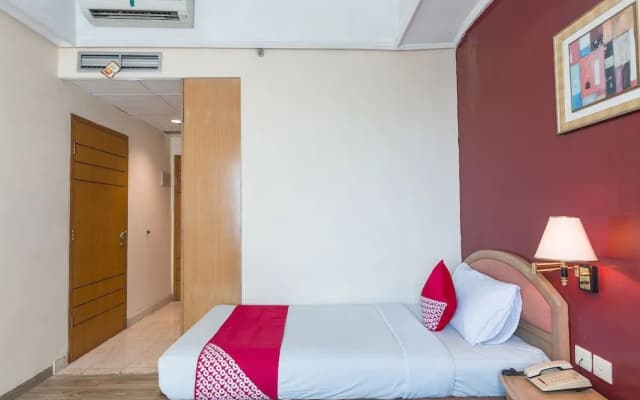 OYO 784 Hotel Bulevar - photo 5