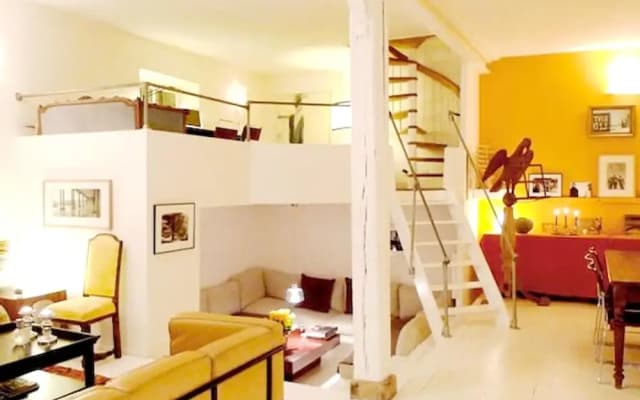 House With 4 Bedrooms in Paris, With Wifi - photo 2