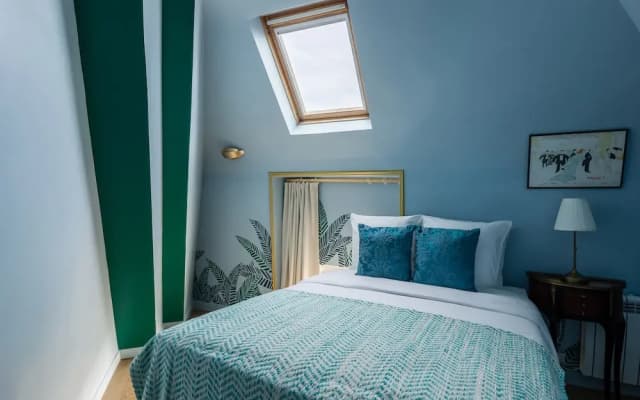 Luxury 2 Bedroom Duplex - Beautiful Monument View - photo 4