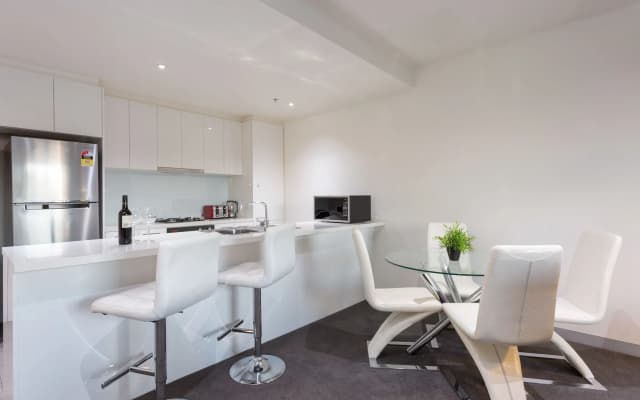 Luxury Apartments by Royal Stays - photo 4