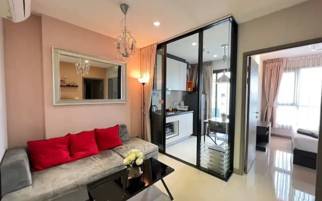 The Base Central Pattaya by Mickey - photo 3