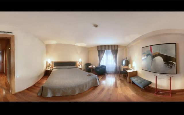 NH Madrid Balboa - photo 3