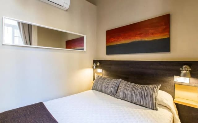 El Born Guest House by Casa Consell - photo 2