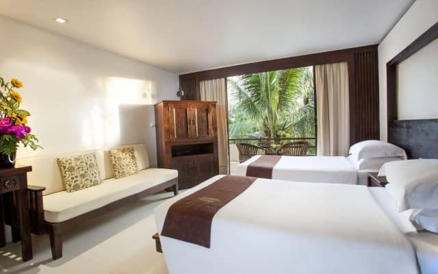 Safari Beach Hotel - photo 2