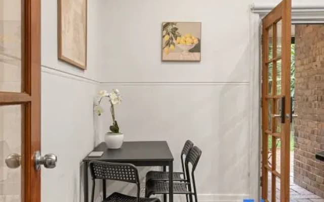 Kensington Room - Central & Affordable - photo 4