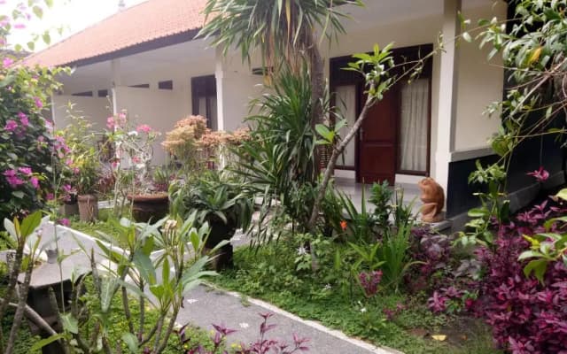 Krisda Ubud Guest House - photo 3
