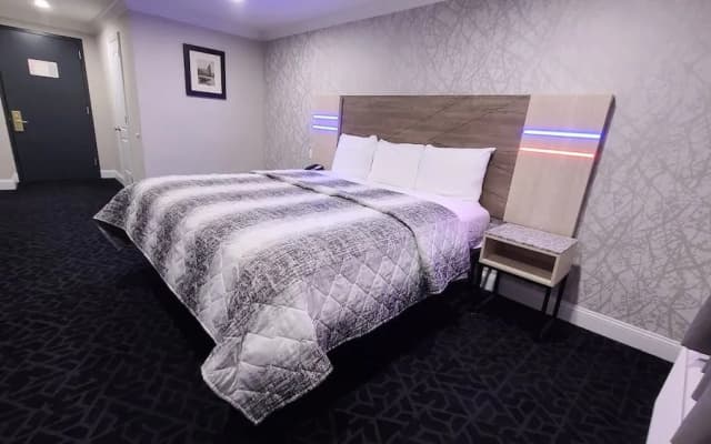 Bayviewinn Motel - photo 5