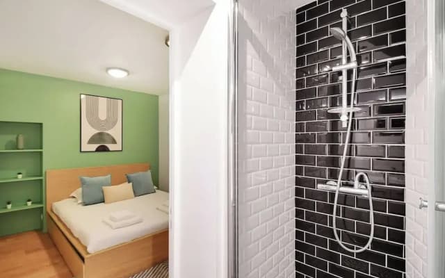 Charming Apartment - 2br/6p - Menilmontant - photo 2