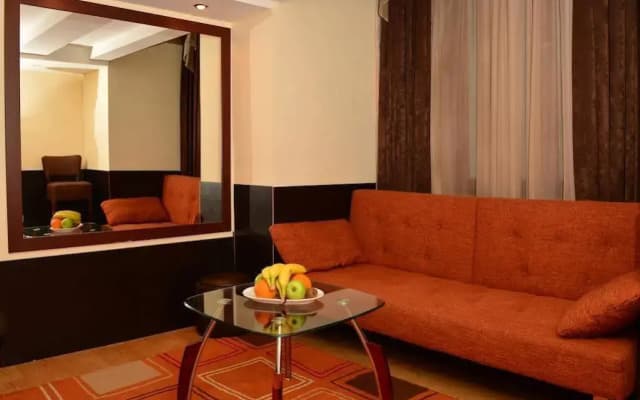 Boutique Hotel Villa Rustaveli - photo 4