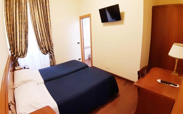 Hotel Mariano - photo 5