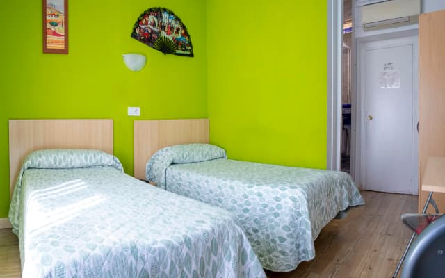 Hostal Rober - photo 2
