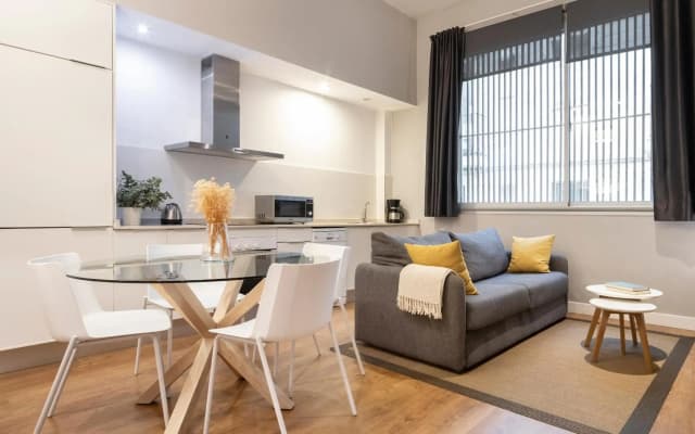 Feelathome Poblenou Beach Apartments - photo 3