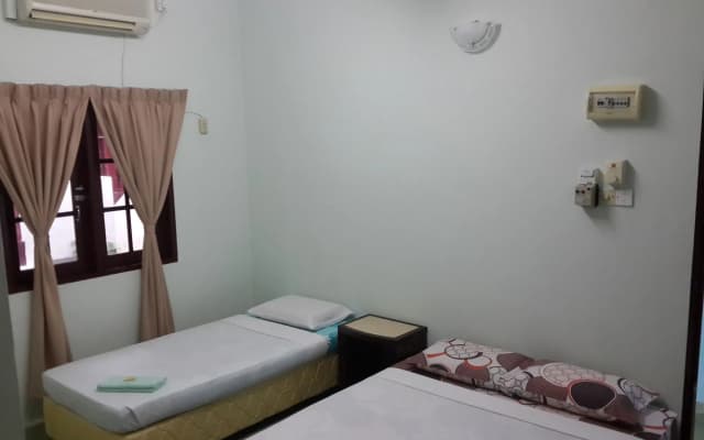 Budget Beach Resort - photo 2