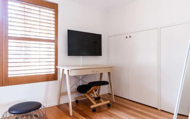 VERA, 1BDR South Melbourne Apartment - photo 3