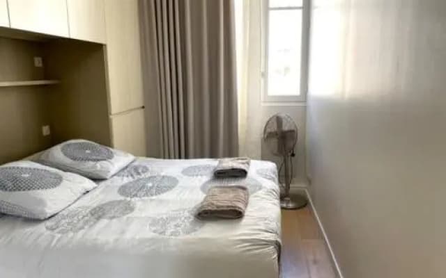 Delightful 1BR next to the Eiffel Tower - photo 2