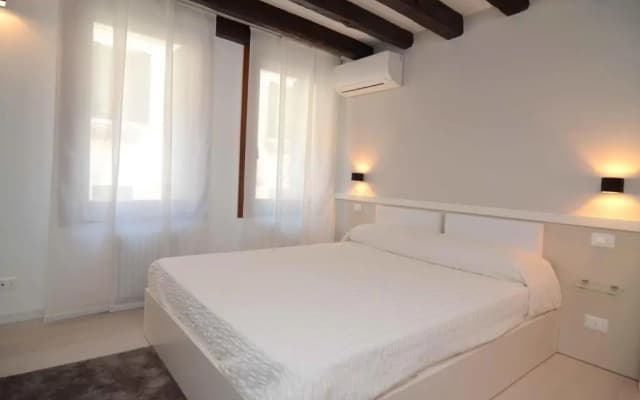 B&B Fortuny - photo 5