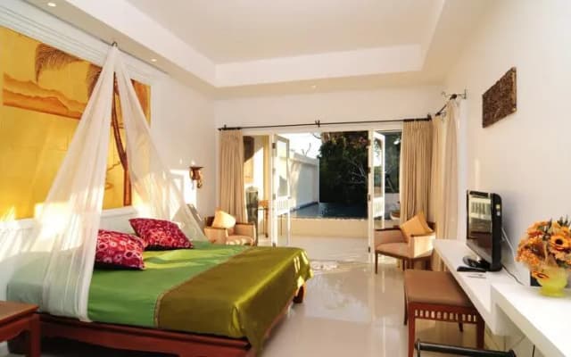 The Cabana Pool Suite - photo 2