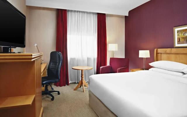 Sheraton Heathrow Hotel - photo 3