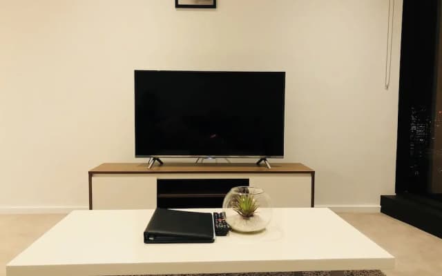 Top54th Luxury 2BR Astonishing CBD Sight - photo 3
