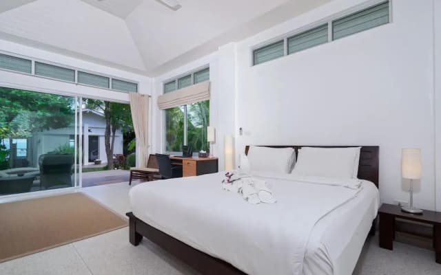Ban Mok Talay Beachfront Villa - photo 2