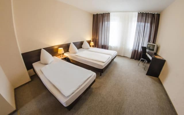 Hotel Pension Victoria - photo 4