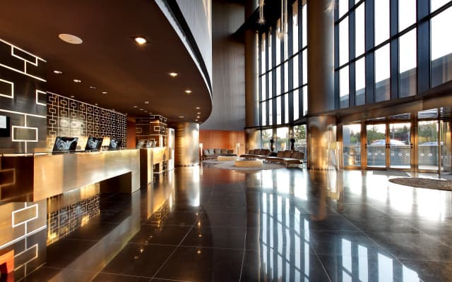 Eurostars Madrid Tower Hotel - photo 2