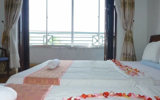 Bien Viet Hotel - photo 2