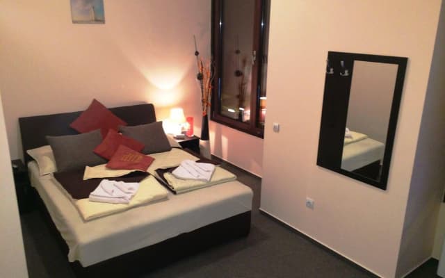 Dubai Hotel Budapest - photo 4