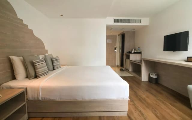 Methavalai Residence - photo 3