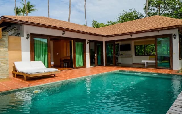 Jean Pool Villa - photo 2