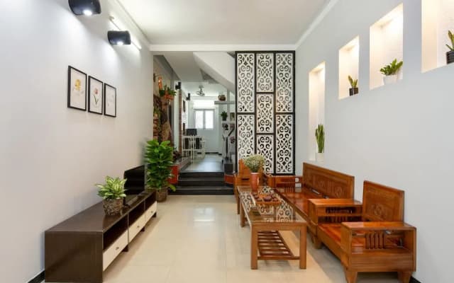 T P House 5 - photo 2