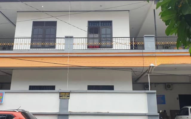 OYO 90990 Surya Residence - photo 5