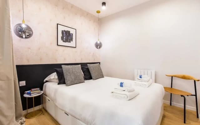 Charming Apartment - 2br/6p - Grands Boulevards - photo 3