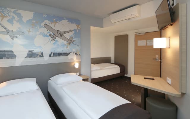 B&B Hotel Berlin-Airport - photo 5