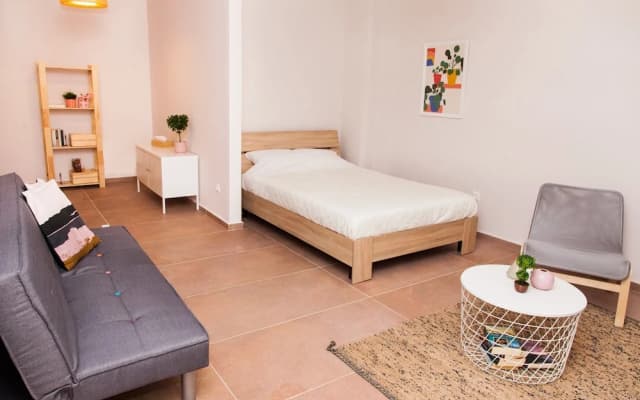 Cozy Studio Athens Downtown - Sleeps 3 - photo 2