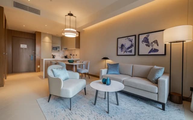 Address Opera 1205 Downtown - photo 2