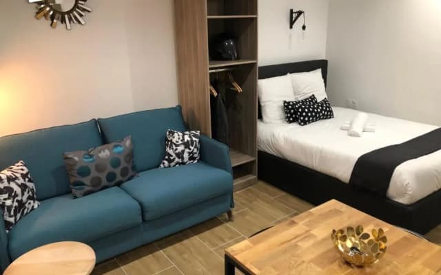 Tour Eiffel Apartment - photo 4