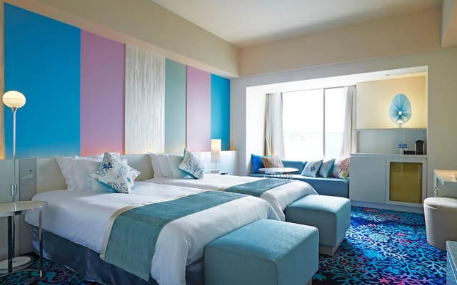 Hotel Universal Port - photo 4
