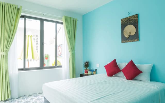 Sunny Riverside Homestay - photo 2