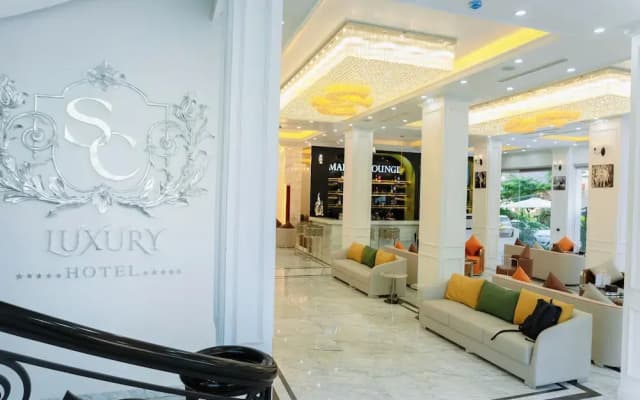 SC Luxury Hotel - photo 3