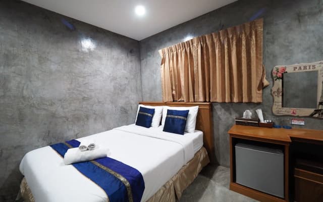 Phoom House - photo 4