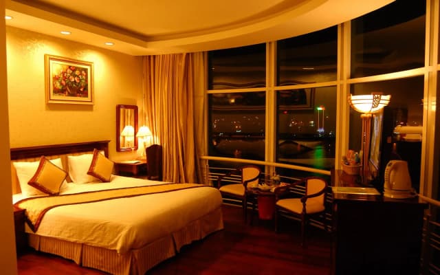 Sun River Hotel - photo 3