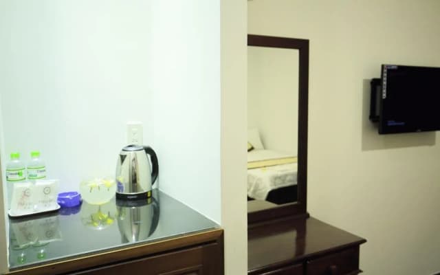 Mimosa Hotel - photo 3