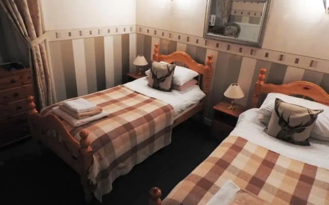 Priory Lodge - photo 3